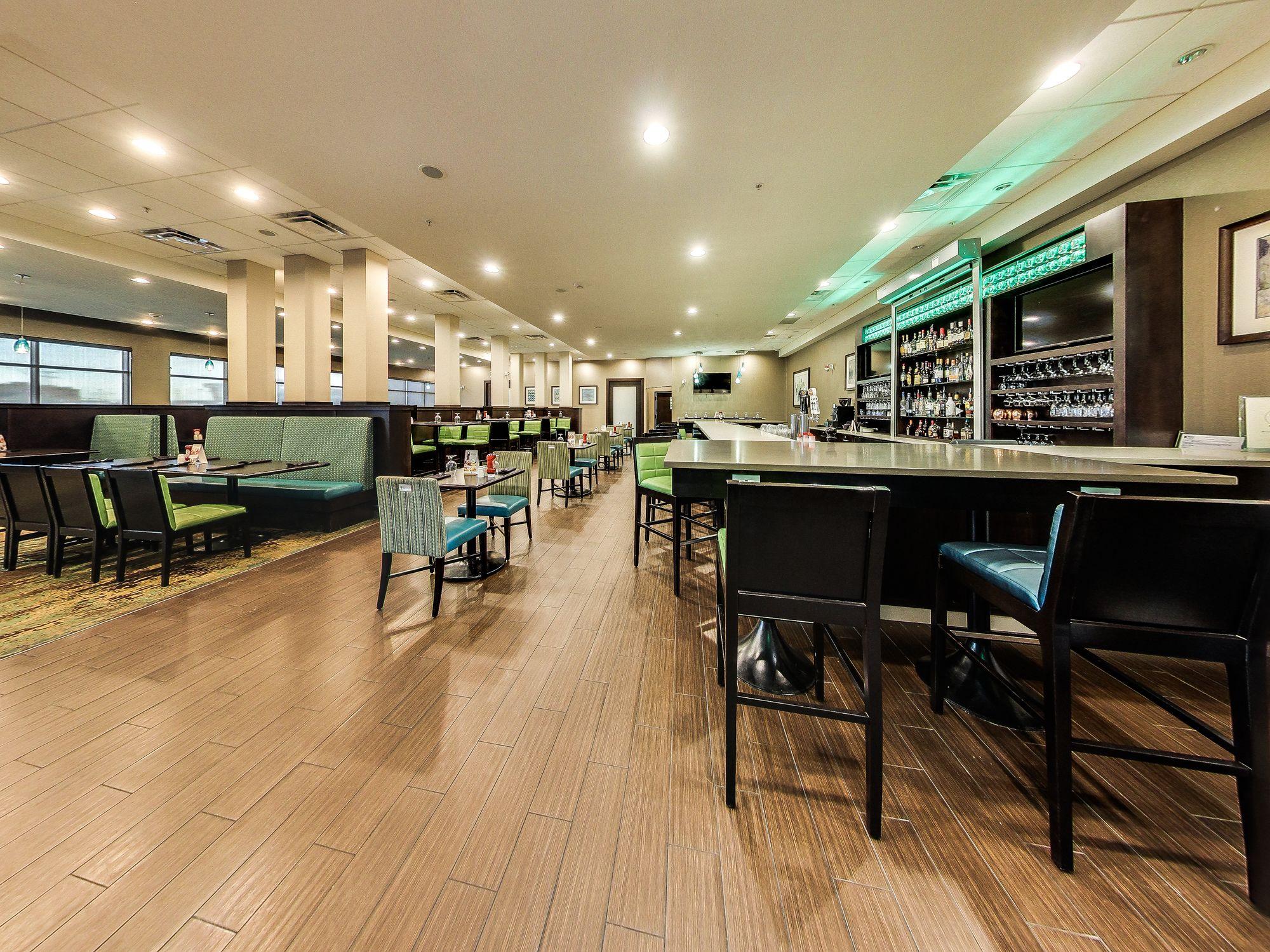 Holiday Inn Hotel & Suites Edmonton Airport Conference Centre By Ihg Nisku Ngoại thất bức ảnh