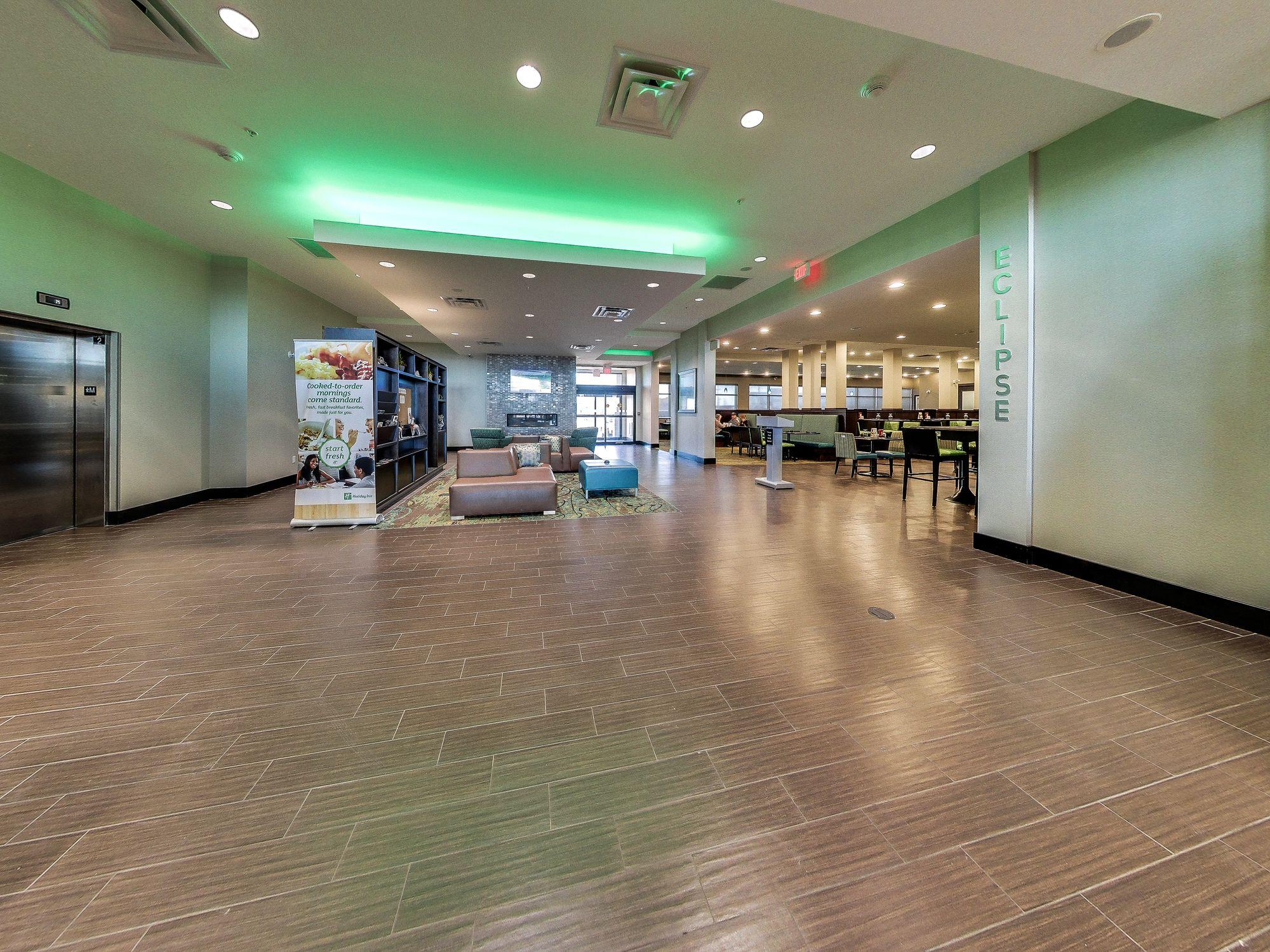 Holiday Inn Hotel & Suites Edmonton Airport Conference Centre By Ihg Nisku Ngoại thất bức ảnh