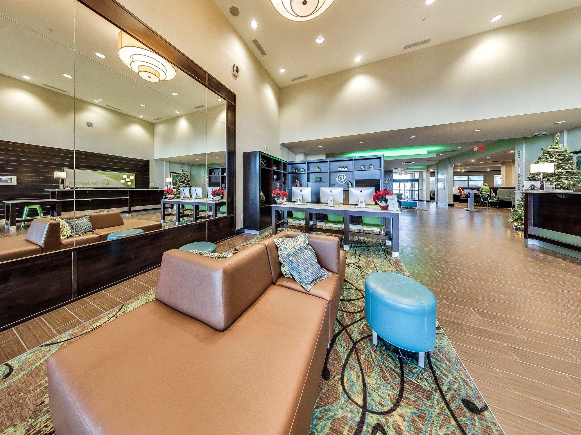 Holiday Inn Hotel & Suites Edmonton Airport Conference Centre By Ihg Nisku Ngoại thất bức ảnh